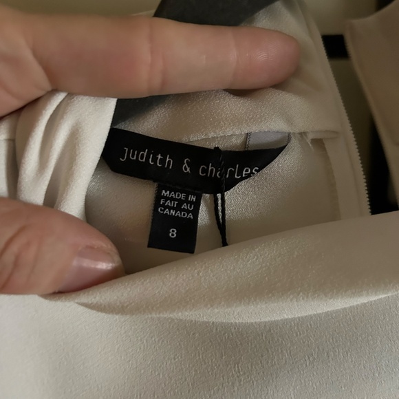 Judith and Charles White Sleeved Dress - Picture 3 of 3